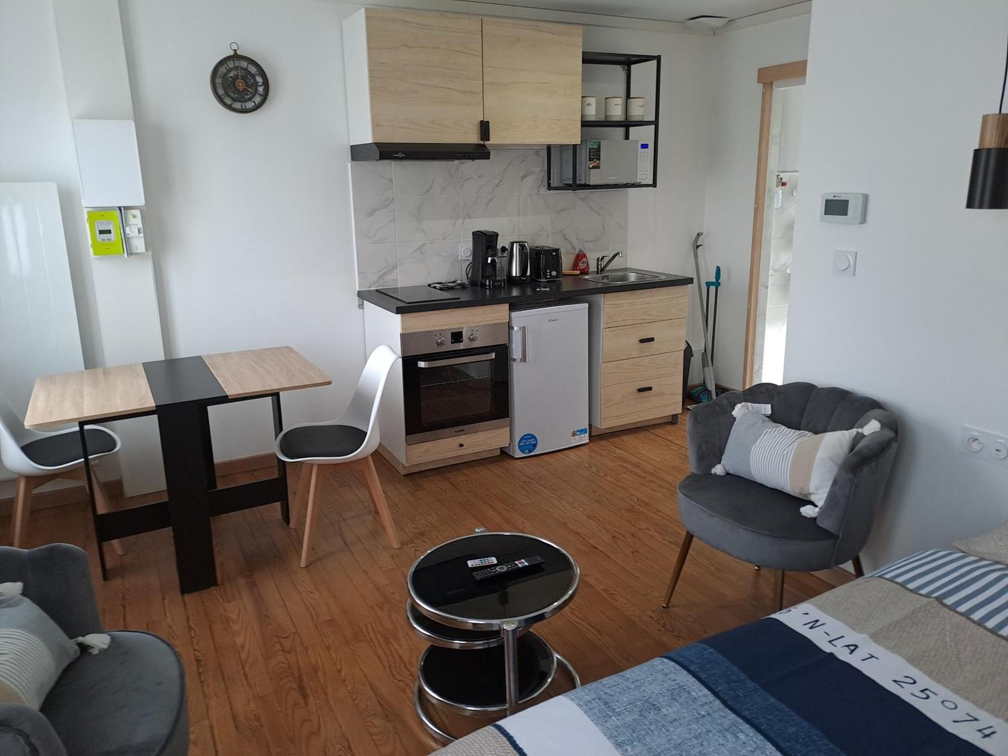 24H Course/Moto/ Oasis / Antares Apartment Le Mans Exterior photo